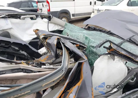 2021 Honda Civic Ex z USA, uszkodzony, nr VIN 19XFC1F37ME004701